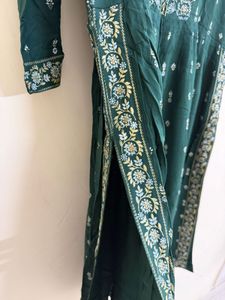 Beautiful Green Embroidered Kurta