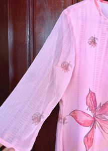 Elegant  Pink Floral Print Kurta