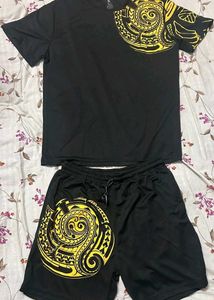 Black & Gold Polynesian Print Activewear Set