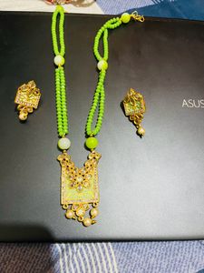 Beautiful Set With Earrings New Width Tag😍❤️