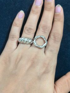 2 Silver tone rings