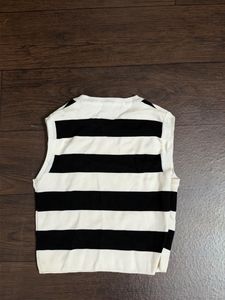 Striped Sleeveless Knit Top