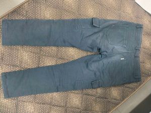 black cargo pant