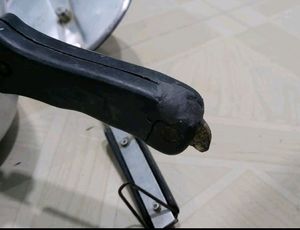 4 1/2 Leter  Pressure Cooker