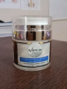 Whiteoncream