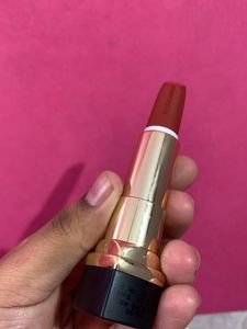 Faces Canada Comfy Matte Lipstick