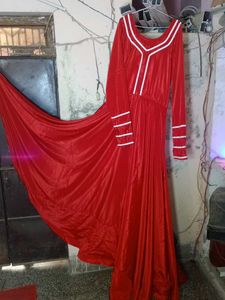 red heavy party' wear gown