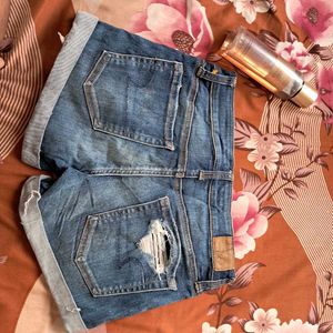 American Eagle Denim Shorts💅🐳