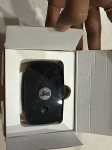 JioFi Portable WiFi Hotspot