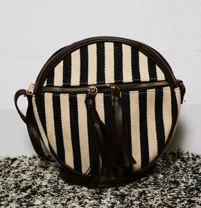 🆕 Khadi Print Sling bag.          women