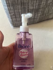 Biore Makeup Remover Perfect Oil,