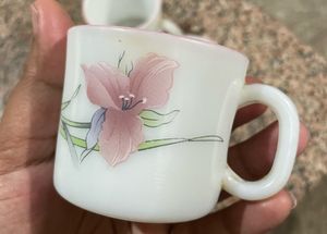 Set Of 4 Cups ( Microwave Safe)