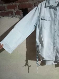 it's girls oversized denim shirt