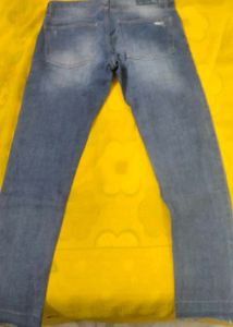 Men's Distressed Blue Jeans