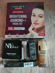 Nature's Essence Facial Kit &amp; Makeup