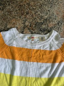 Levi’s Striped  Long Sleeve Tops(  combo )