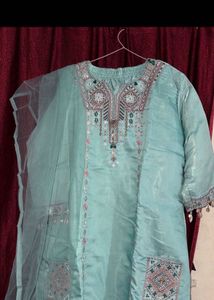 Elegant Embroidered Kurta Set
