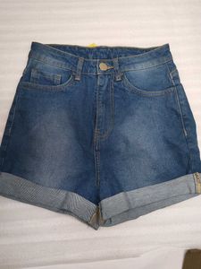 globus Blue Denim High-Waisted Rolled Hem Shorts