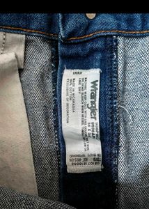 UCB Jeans + WRANGLER Shorts