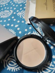 Faces Canada Compact Powder - Matte Finish