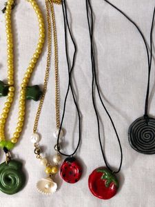 ✨ Handmade Necklace Collection (9-Piece Combo)