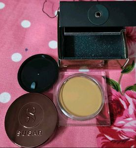 SUGAR Cosmetics Foundation
