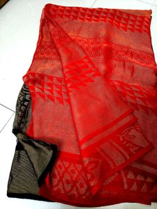 Red Saree with Geometric Print(offers accepted)