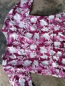 Beautiful Floral Print Kurta