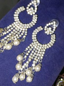 Stunning Dangle Earrings with Pearls
