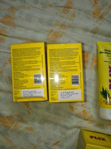 Plix Pineapple De-Pigmentation Skincare Set