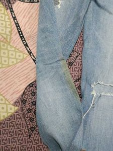 COMBO -Distressed Light Wash Jeans and black top