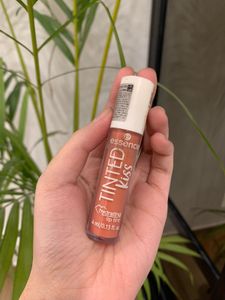 Essence Tinted Kiss Hydrating Lip Tint