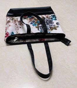 🆕️Flower Print With Leather Purse