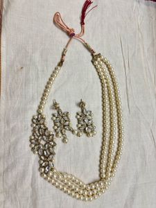 Elegant Pearl & Crystal Necklace Set