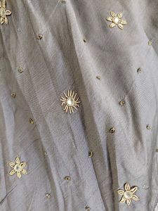 Elegant Embroidered Lehenga Skirt🪞🌝