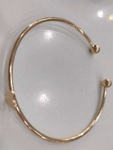 Gold Heart Bangle Bracelet