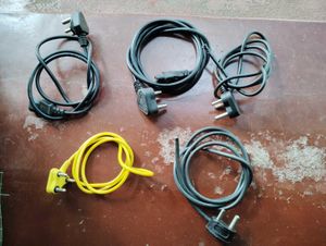 2 hdmi unused  and NINE 3 pin cord used