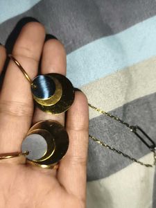 Elegant Gold Chain Necklace