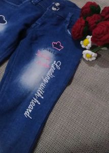 Embroidered Detail Jeans