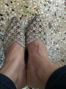 Embellished Party Wear Heels In 39 Number