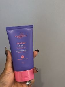 Aqualogica Illuminate+ Oil-Free Moisturizer