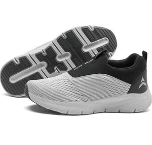 Avant Slip-On Knit Sneakers
