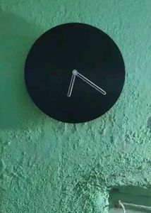 Modern Minimalist Wall Clock