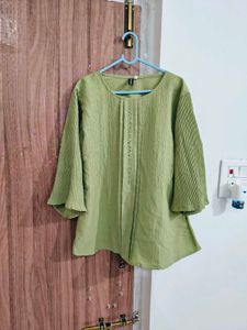 Stylish Green Textured Tunic
