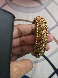 Gold-tone Bangle Set