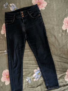 Dark Wash Skinny Jeans