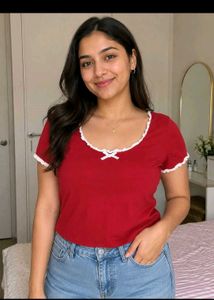 Red Lettuce Hem Crop Top