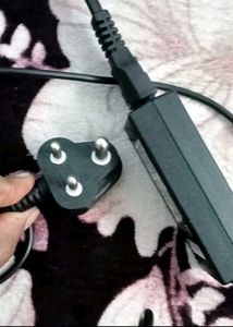 Dell 65W AC Adapter new and original