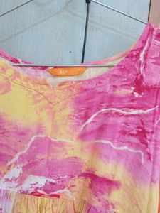 Vibrant Pink &amp; Yellow Cold Shoulder Kurta