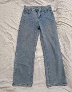 Light Wash Straight Leg Jeans